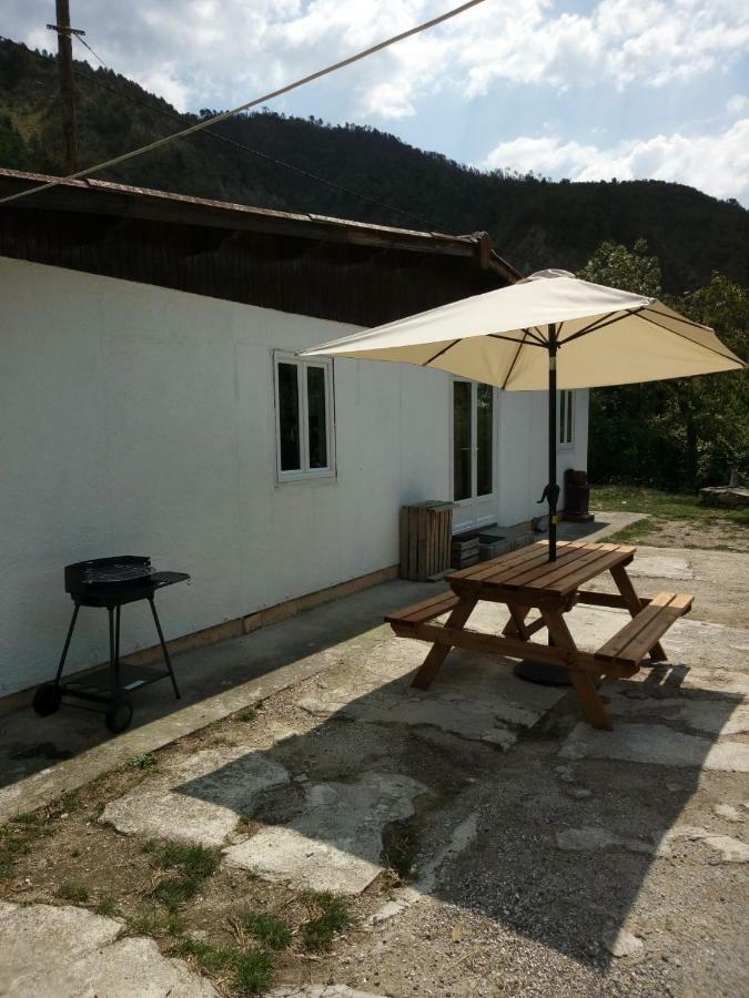Villa La Ferme Des Cailletiers Chez Marco Lucéram Esterno foto